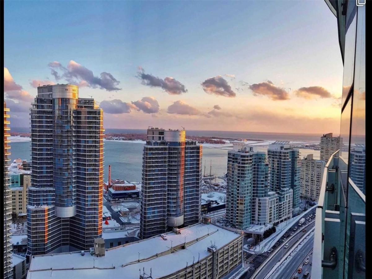 Luxury Condo In The Heart Of Toronto - Next To Scotiabank Arena Kültér fotó