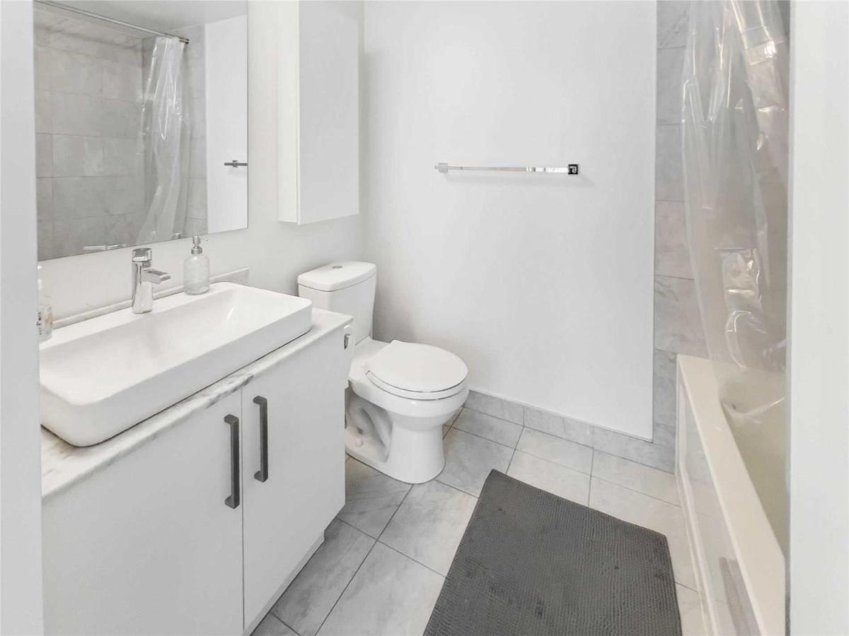 Luxury Condo In The Heart Of Toronto - Next To Scotiabank Arena Kültér fotó